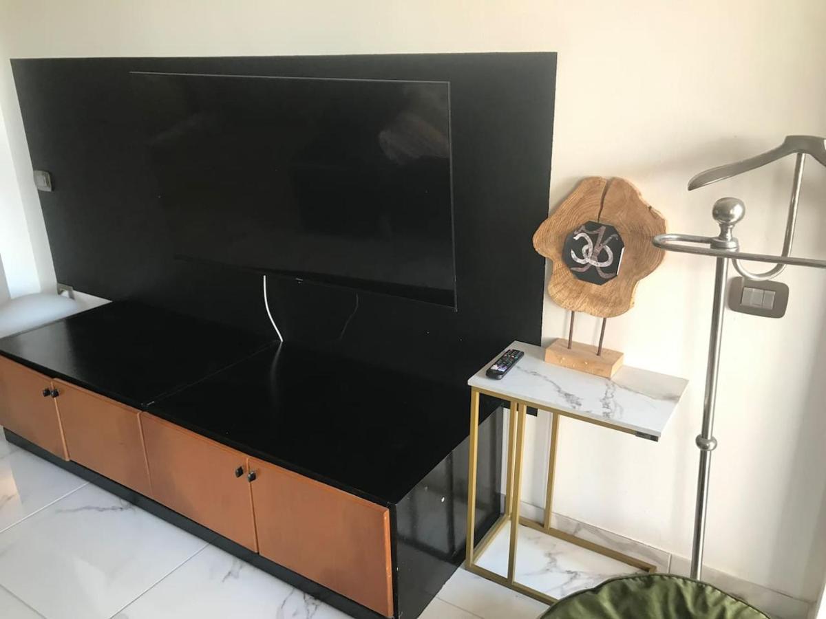 Wohnung Mit Direktem Meerzugang Torvaianica Εξωτερικό φωτογραφία